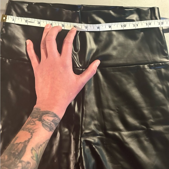 Black Faux Leather Leggings with Wide Waistband - Picture 6 of 6